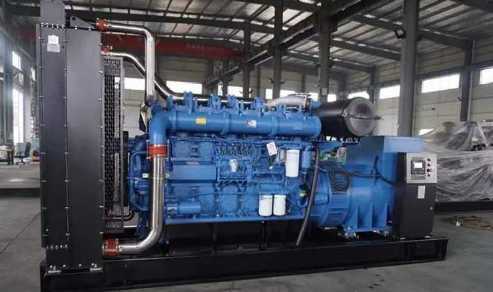 平舆800kW 柴油发电机的输出电流是恒定的吗？