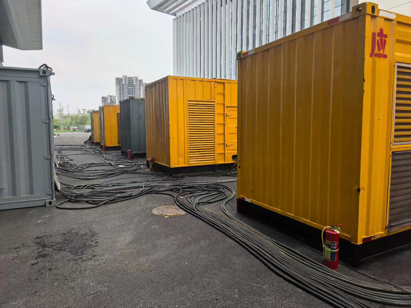 平舆不同季节柴油发电机组保养有哪些注意事项？