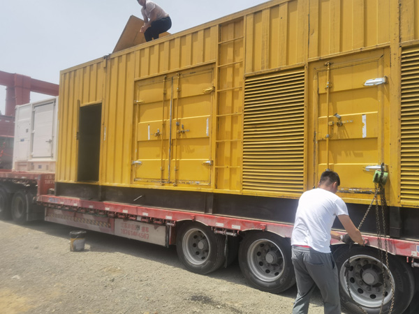 平舆发电机出租100KW发电机需要什么规格的电缆线?